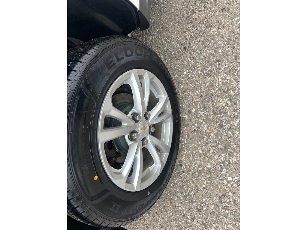 used 2017 Chevrolet Equinox car, priced at $8,600