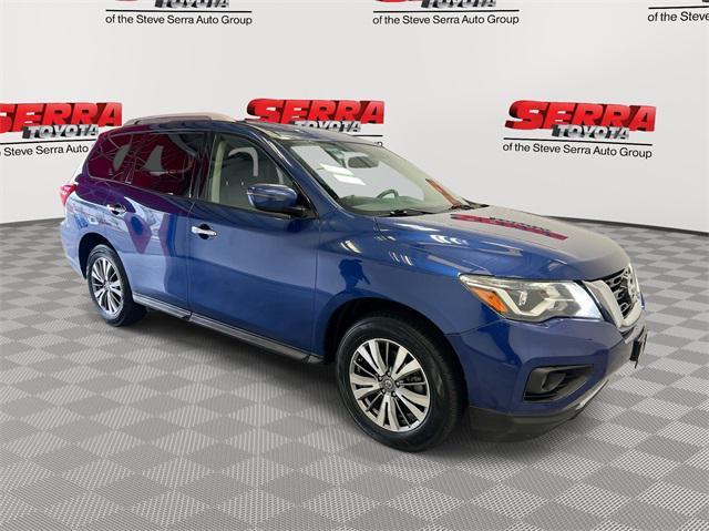 used 2020 Nissan Pathfinder car, priced at $19,300