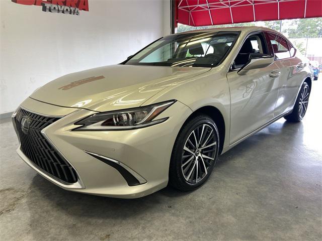 used 2024 Lexus ES 250 car, priced at $37,916