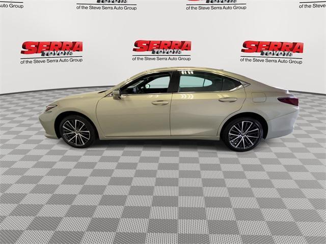 used 2024 Lexus ES 250 car, priced at $37,916