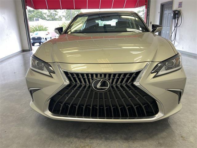 used 2024 Lexus ES 250 car, priced at $37,916