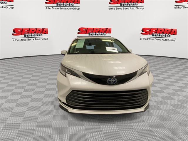 used 2022 Toyota Sienna car, priced at $44,900