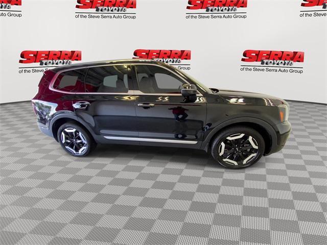 used 2024 Kia Telluride car, priced at $36,300