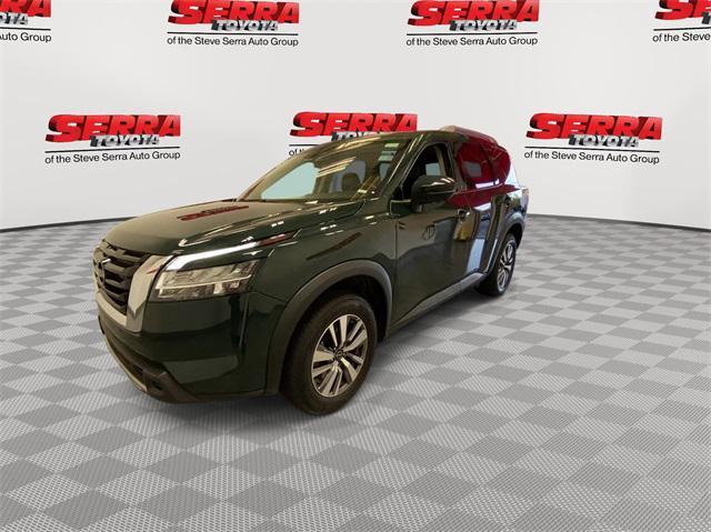 used 2023 Nissan Pathfinder car, priced at $29,900