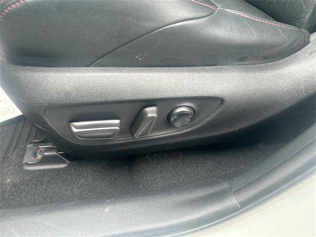 used 2021 Toyota RAV4 car, priced at $27,400