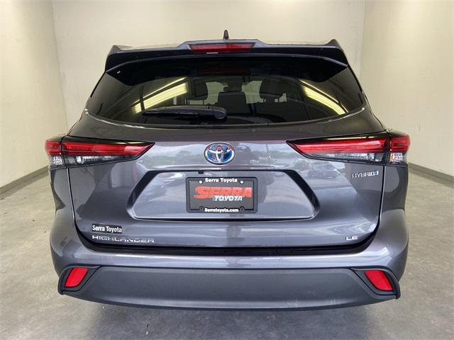 used 2023 Toyota Highlander Hybrid car, priced at $35,900