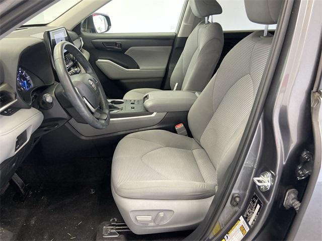 used 2023 Toyota Highlander Hybrid car, priced at $35,900