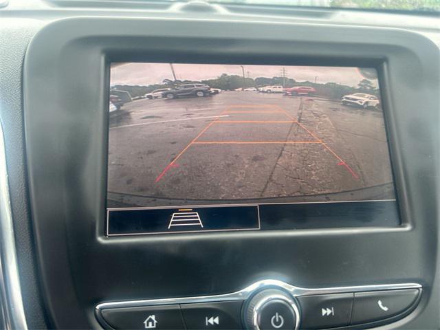 used 2022 Chevrolet Equinox car, priced at $23,900