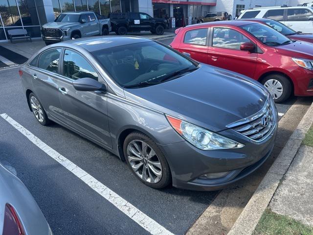used 2011 Hyundai Sonata car, priced at $5,600