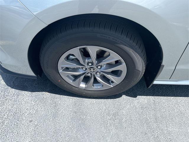 new 2025 Toyota Sienna car, priced at $50,363