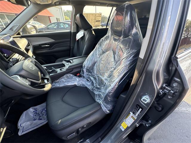 new 2026 Toyota Grand Highlander car, priced at $62,137