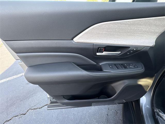 new 2026 Toyota Grand Highlander car, priced at $62,137