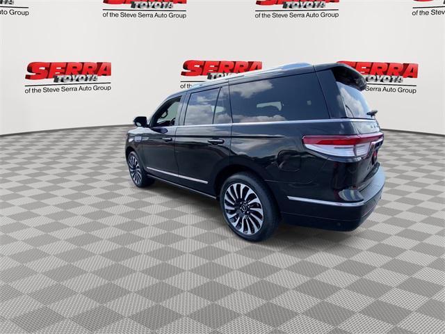 used 2022 Lincoln Navigator car, priced at $53,941