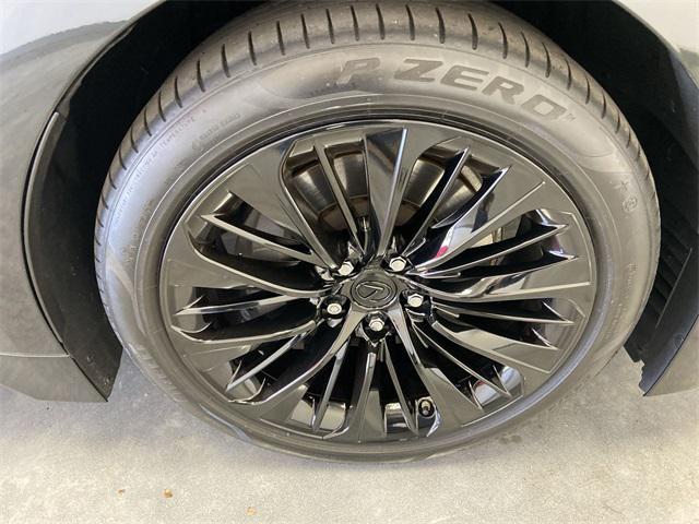 used 2021 Lexus LS 500 car, priced at $50,300