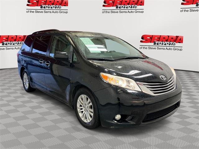 used 2016 Toyota Sienna car, priced at $16,200