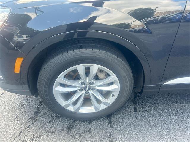used 2017 Audi Q7 car, priced at $19,500