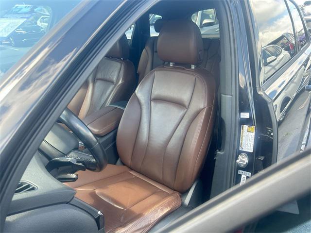 used 2017 Audi Q7 car, priced at $19,500