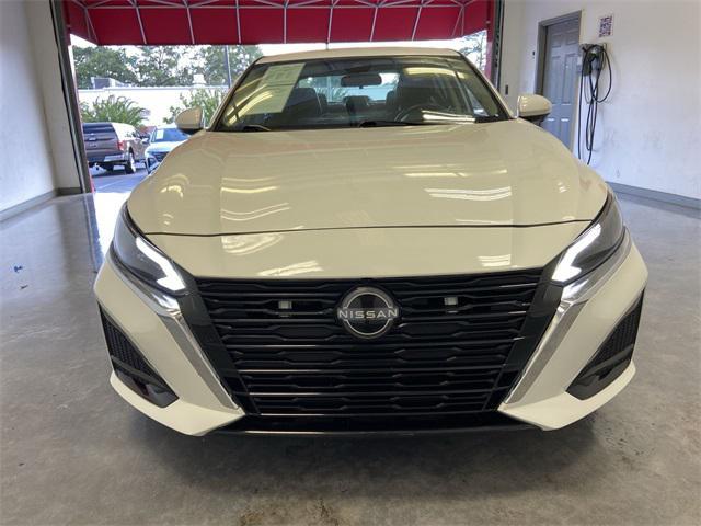 used 2023 Nissan Altima car, priced at $21,700