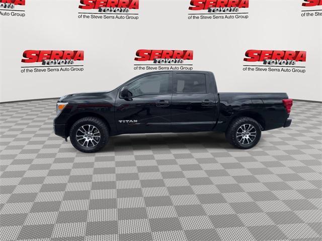 used 2023 Nissan Titan car, priced at $30,900