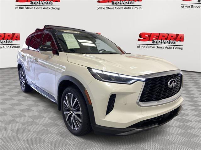 used 2025 INFINITI QX60 car, priced at $59,900