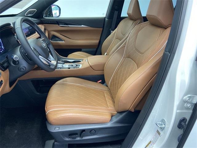 used 2025 INFINITI QX60 car, priced at $59,900