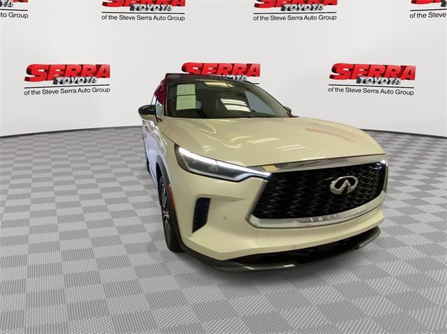 used 2025 INFINITI QX60 car, priced at $59,900