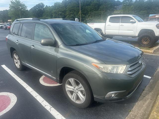 used 2013 Toyota Highlander car, priced at $13,400