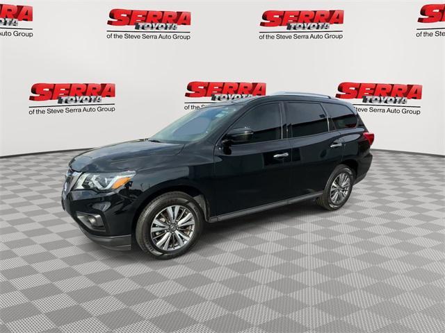used 2019 Nissan Pathfinder car, priced at $13,400