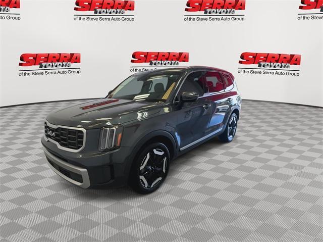 used 2023 Kia Telluride car, priced at $35,900