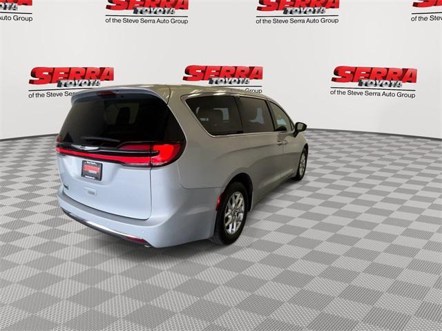 used 2023 Chrysler Pacifica car, priced at $23,700