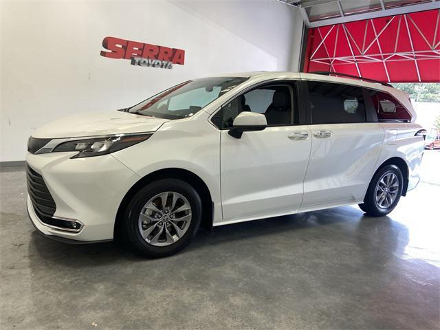 used 2024 Toyota Sienna car, priced at $43,100