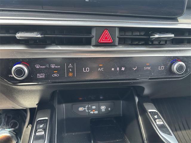 used 2024 Kia Sorento car, priced at $30,200