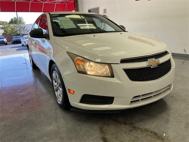 used 2012 Chevrolet Cruze car, priced at $5,748