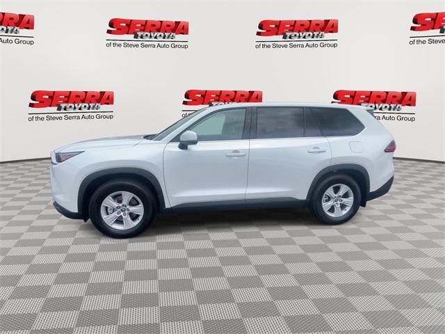 used 2025 Toyota Highlander car, priced at $47,900