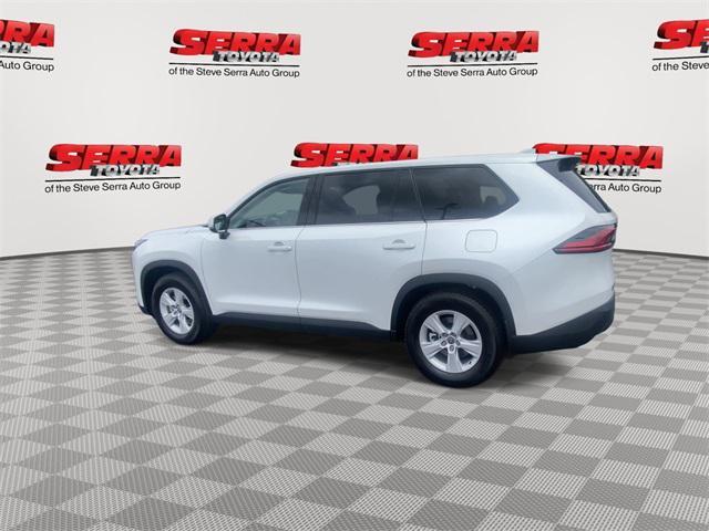 used 2025 Toyota Highlander car, priced at $47,900