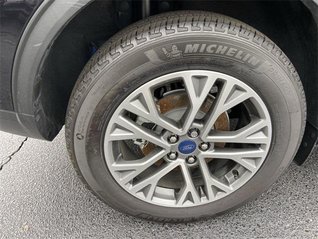 used 2022 Ford Escape car, priced at $24,782