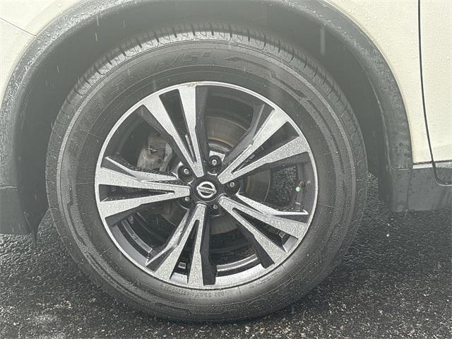 used 2018 Nissan Rogue car, priced at $16,900