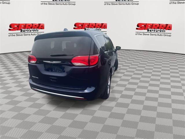 used 2017 Chrysler Pacifica car, priced at $13,900