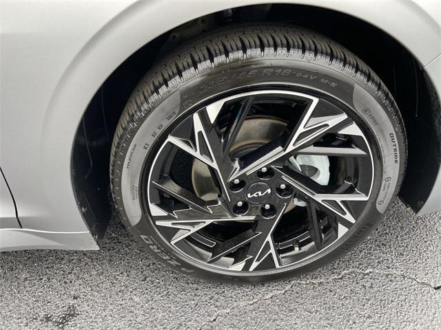 used 2025 Kia K5 car, priced at $28,900