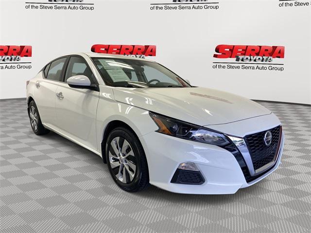 used 2022 Nissan Altima car, priced at $18,100