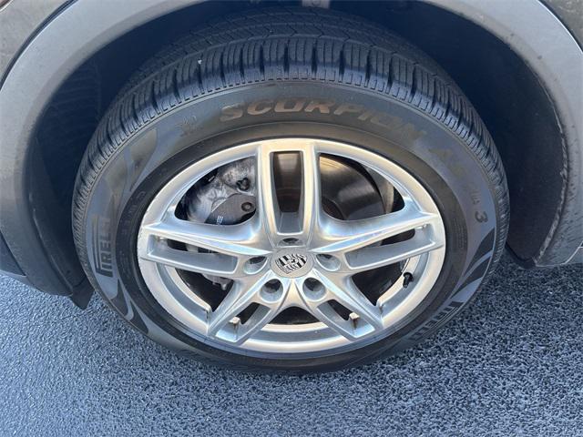 used 2014 Porsche Cayenne car, priced at $15,962