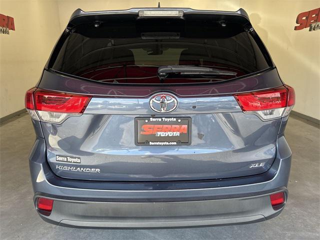 used 2019 Toyota Highlander car, priced at $21,300