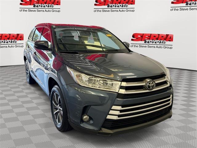 used 2019 Toyota Highlander car, priced at $21,300