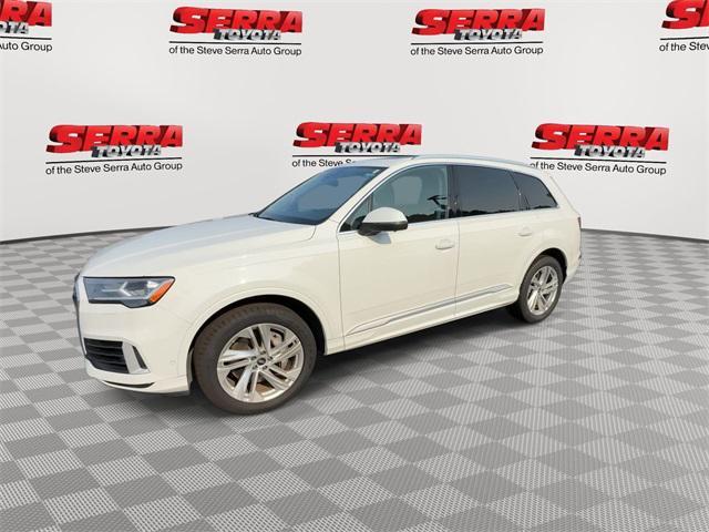 used 2023 Audi Q7 car, priced at $39,500