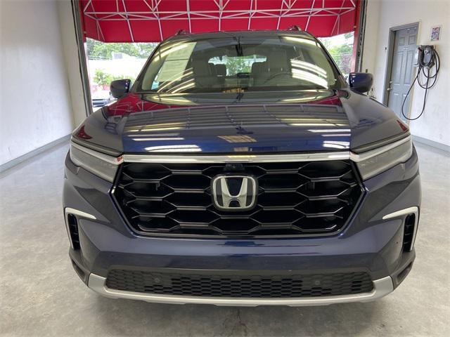 used 2025 Honda Pilot car, priced at $51,900