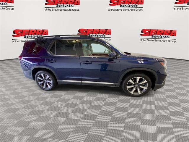 used 2025 Honda Pilot car, priced at $51,900