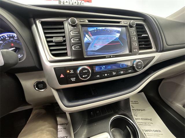 used 2015 Toyota Highlander car, priced at $19,500