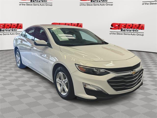 used 2021 Chevrolet Malibu car, priced at $15,900