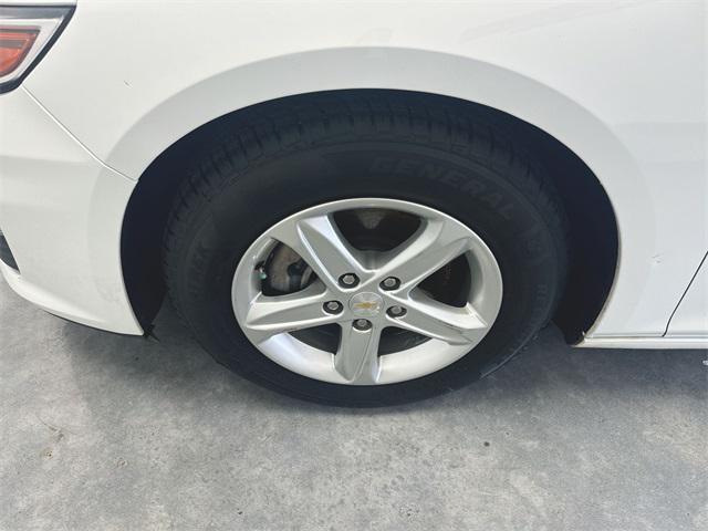 used 2021 Chevrolet Malibu car, priced at $13,500
