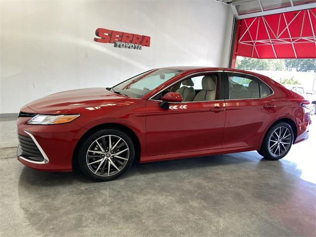 used 2023 Toyota Camry Hybrid car, priced at $32,301